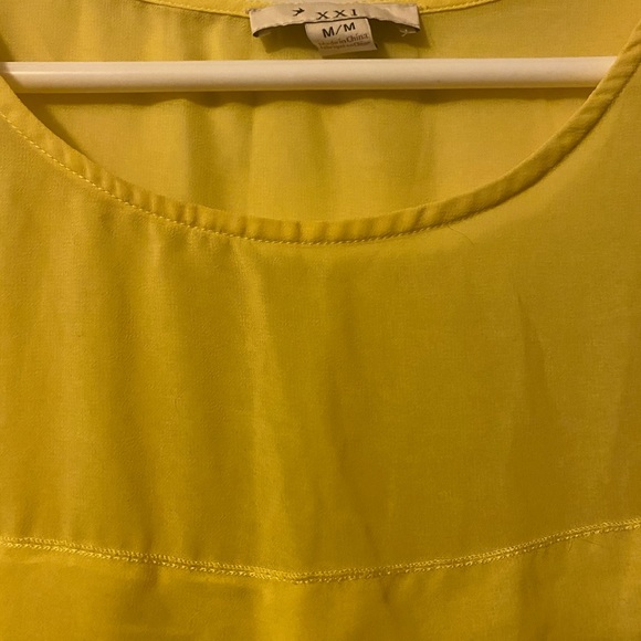 5 for $50 Yellow top size medium - Picture 3 of 3